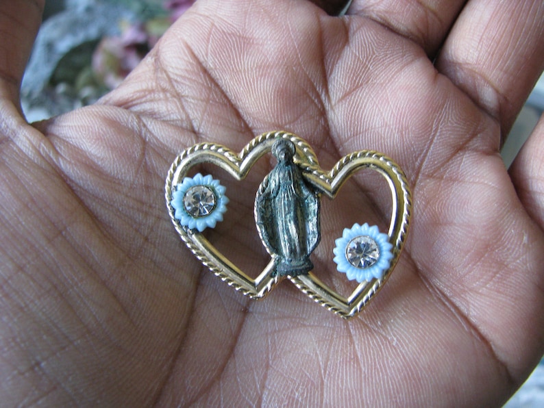 Catholic Metal Brooch Wedding Brooch Religious Relics Catholic Jewelry Vintage Sweetheart Brooch Vintage Paste Brooch Gifts For Brides