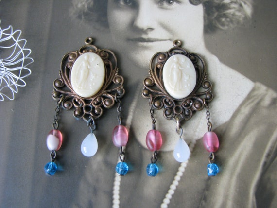 1930's Glass Cameo Drops, 1930's Glass Earring Dr… - image 3