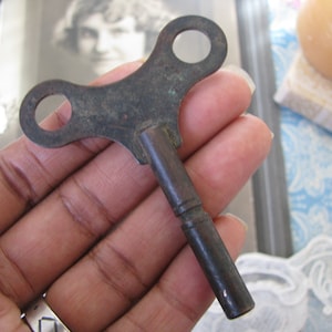 Antique Winding Key, Antique Valve Key, Steampunk Winding Key, Antique Crank Key, Steampunk Crank Key, Antique Brass Key,