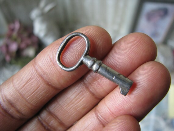3,79 EUR/pezzo Ciondolo Steampunk a forma di chiave 1 pezzo
