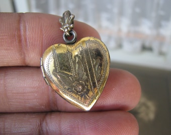 Antique Gold Filled Locket, Gold Filled Heart Locket, Etched Heart Locket, Edwardian Heart Locket, Gold Heart Locket, Antique Love Token