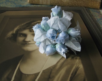 Vintage Millinery Flowers, Vintage Fabric Roses, Fabric Flowers, Vintage Millinery, Blue Roses, Wedding Flowers