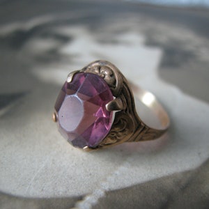 Art Deco Past Ring, 1930&#39;s Solitaire Ring, Vintage Paste Ring, Purple Paste Ring, Ornate Paste Ring, SZ 6