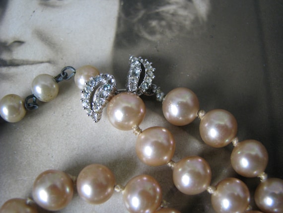 Vintage Pearl Choker, Glass Pearl Necklace, Faux … - image 2