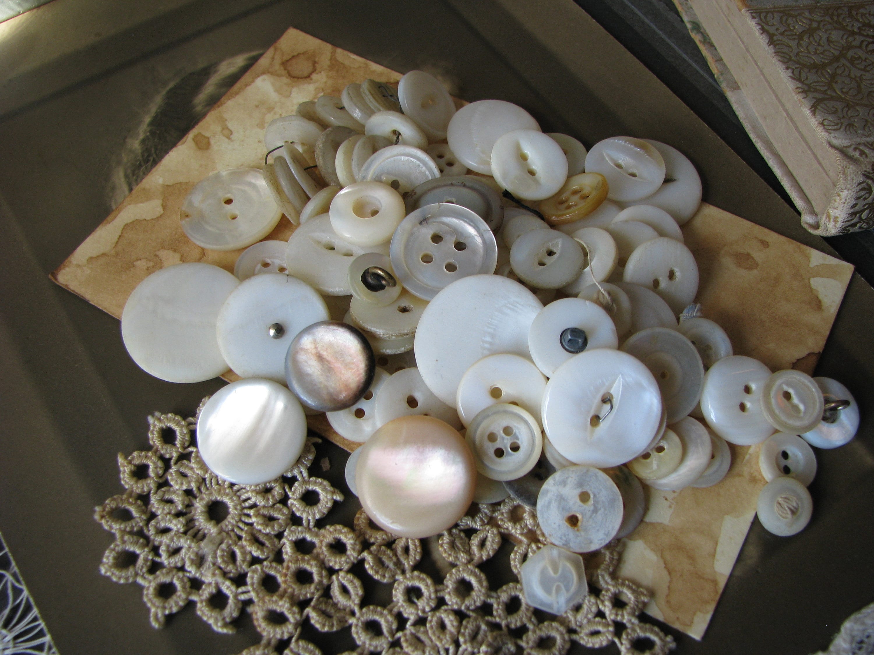 Antique Pearl Buttons 100 Antique Shell Buttons 100 Antique Mother of