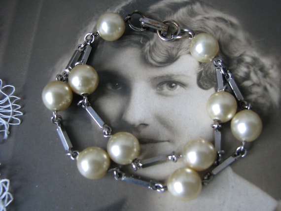 Vintage Pearl Bracelet, Glass Pearl Bracelet, Dou… - image 1