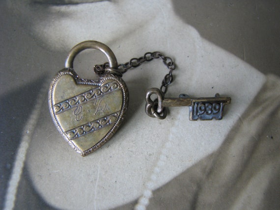 Vintage Sweetheart Pin, Vintage Heart Pin, Vintag… - image 3