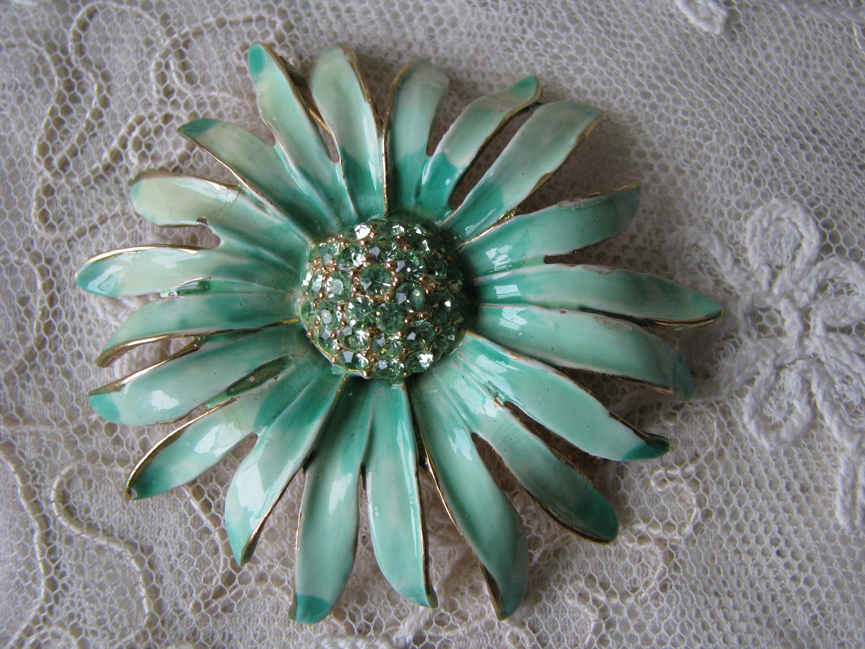 タイムセール 探し方 Vintage Enamel Flower Brooch, Green Enamel Flower Pin, Green その他