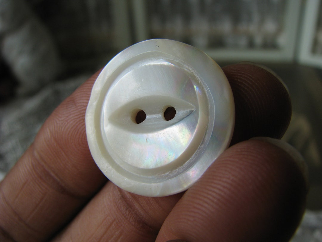 Antique Carved Mother of Pearl Button, Victorian Shell - Etsy