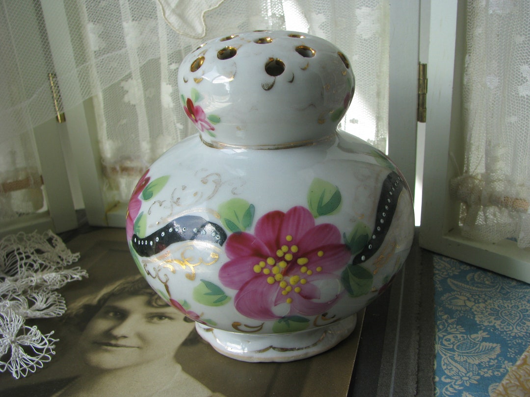 Antique Sugar Shaker, Porcelain Sugar Shaker, Nippon Sugar Shaker