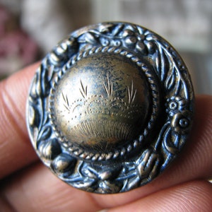 Antique Picture Button, Antique Silver Plated Button, Button Collection, Antique Sewing Notions, Victorian Button