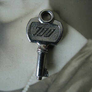 Vintage Excelsior 700 Luggage Key, Vintage Luggage Key, Vintage Steampunk Key, Steampunk Jewelry Key, Vintage Jewelry Supply, Assemblage