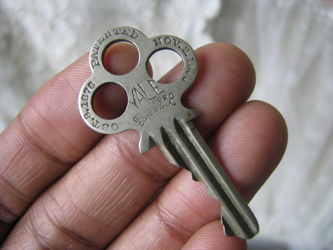 Antique Brass Key Flat Brass Key Antique Yale Key Antique Etsy