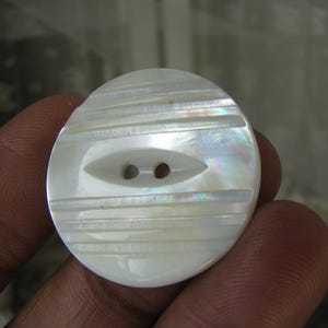 Antique Carved Shell Button, Antique Mother Of Pearl Button, Mother Of Pearl Button, Victorian Carved Button, White Mother Of Pearl