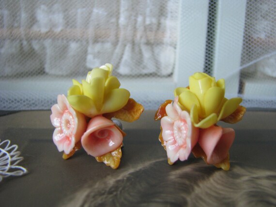 Vintage Celluloid Earrings, Floral Celluloid Earr… - image 8