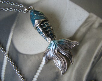 Vintage Enamel Fish Necklace, Cloisonne Fish Necklace, Vintage Fish Necklace, Asian Fish Necklace, Fish Jewelry, Swimming Fish Necklace