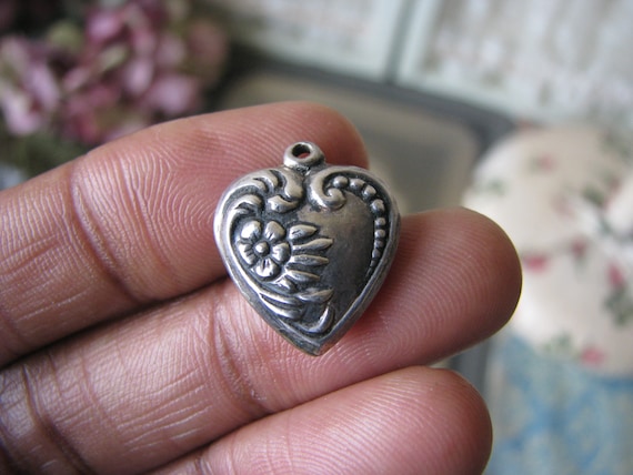Vintage heart charm sale