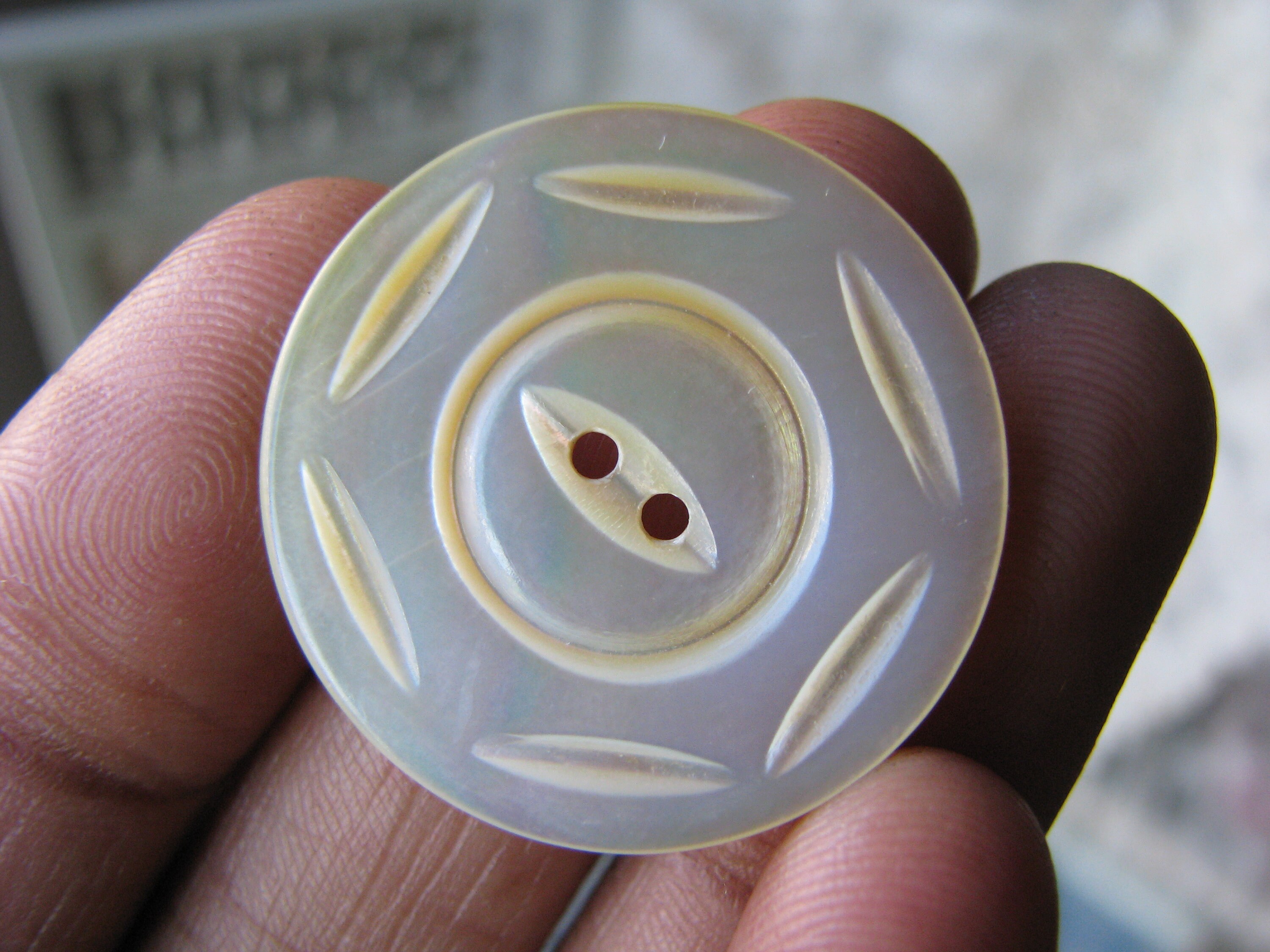 Antique Carved Mother of Pearl Button, Victorian Shell Button - Etsy