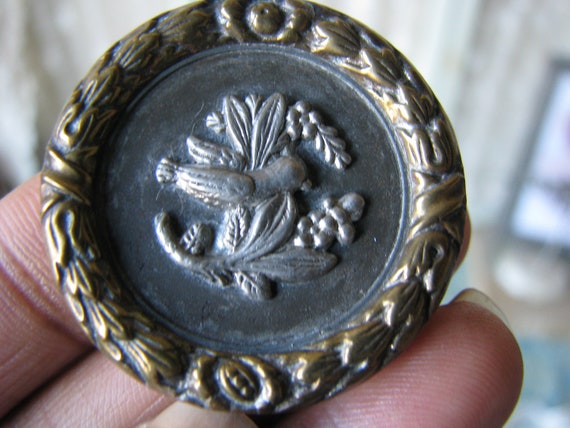 Antique Repousse Button, Antique Bird Picture But… - image 4