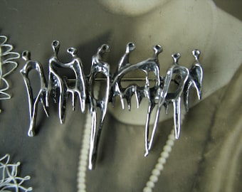 Aharon Bezalel Sterling Silver Brutalist Brooch, Crowd Of People Sculpture Pin, Modernist Sterling Brutalist Pin