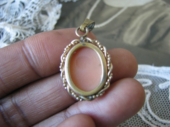 Antique Cameo Pendant, Shell Cameo Pendant, Gold … - image 4