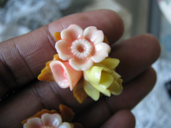 Vintage Celluloid Earrings, Floral Celluloid Earr… - image 6