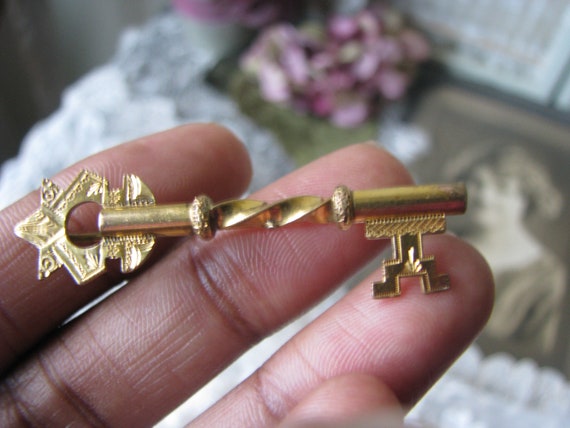 Antique Gold Filled Key Brooch, Victorian Key Bro… - image 3