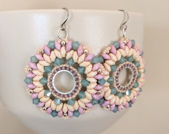Sunburst Earrings Tutorial, Super duo tutorial, super duo pattern, twin hole beads, bicone beads, seed bead earrings, swarovski,