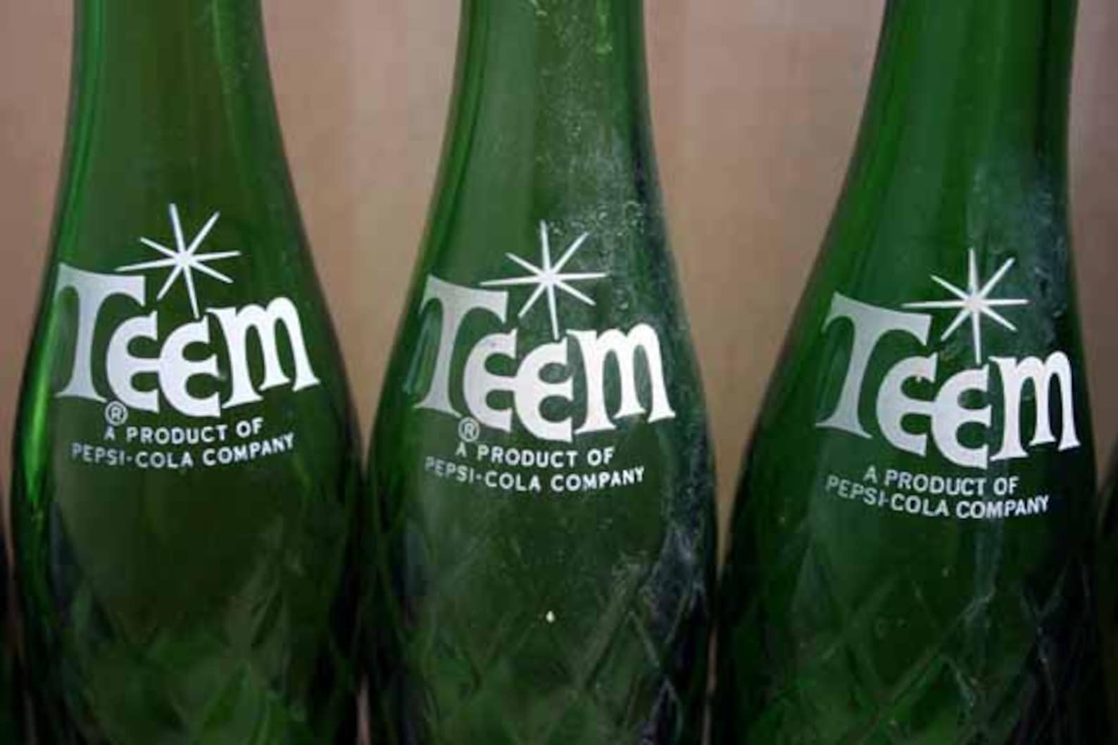Six Vintage Teem Soda Bottles Green Glass Diamond Pattern | Etsy