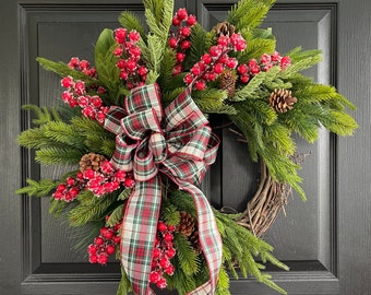 CHRISTMAS WREATHS, Christmas Wreath for front door, Christmas wreath with Buffalo Check bow, Winter wreath, rustic Christmas wreath