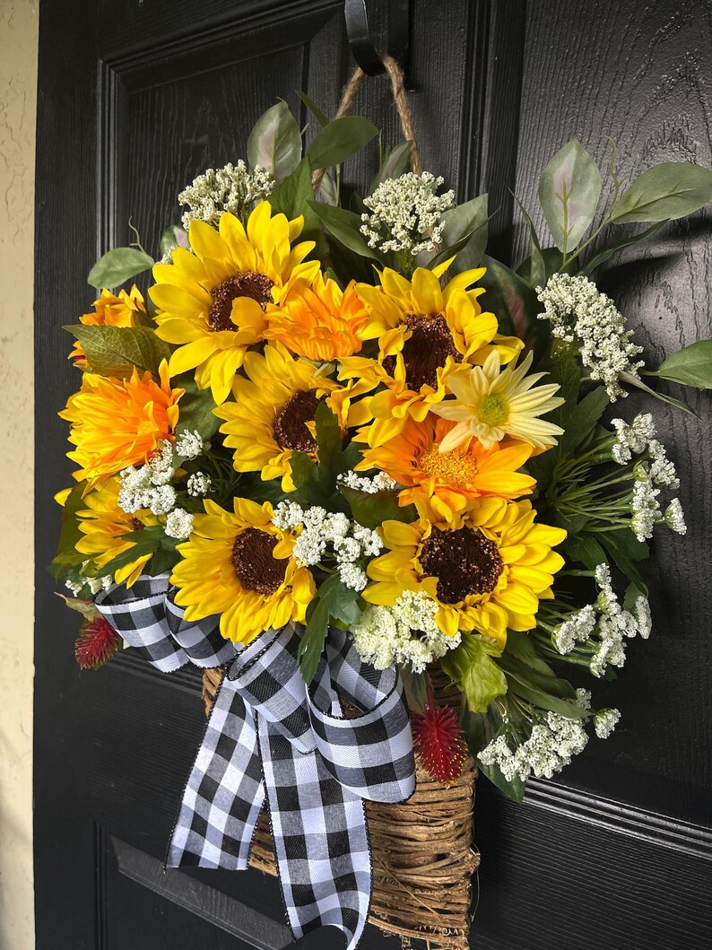 Sunflower Wreath: Summer Spring Door Hanger with Artificial Flowers 画像 17