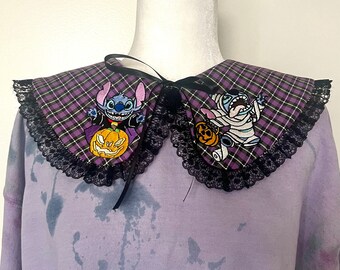 PUNTADA 626 Cuello desmontable bordado cuadros morados Halloween