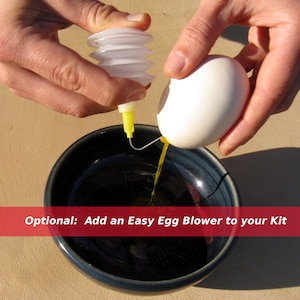 Traditional Ukrainian Egg Decorating Kit 3 Kistky, 12 Dyes Pysanky Artist Kit Kit + Egg Blower