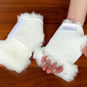 Medical Supplies, Medical Pads, Sheep Wool Hand Protector, Post Surgery Gift, Medical Aid, Pain Relief