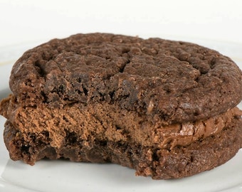 Big Chocolate Sandwich Cookies (4)