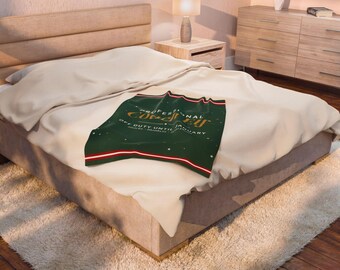 Funny Christmas Blanket, Professional Couch Elf Off Duty Until January, Cozy Throw Blanket, Introvert Gift, Christmas Gift for Her