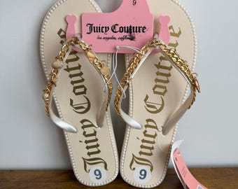 Nowe Juicy Couture 9 Beżowe Klapki z Muszli Buty Charms Lato JC Kobiety Złote