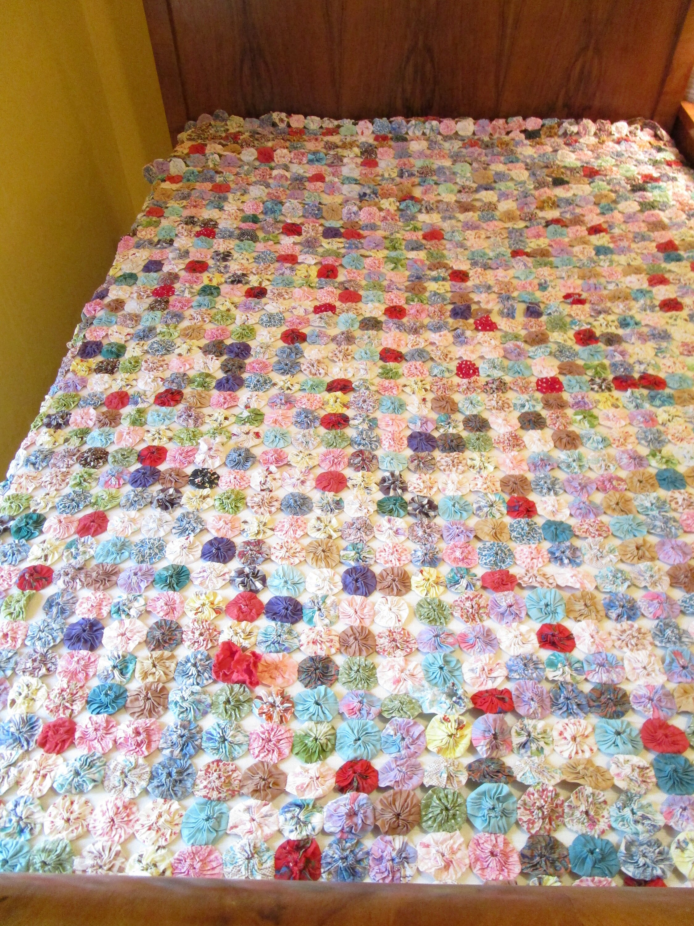 Vintage YoYo Quilt Handstitched Feedsack Cotton YoYo Etsy