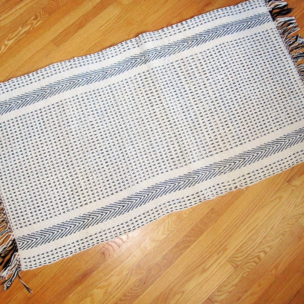 Black and Off-white Hand-loomed Rag Rug  - Great Pattern and Size - Southwestern Pattern - Warm, Rich Colors -  Loom Threads - Forever Rug
