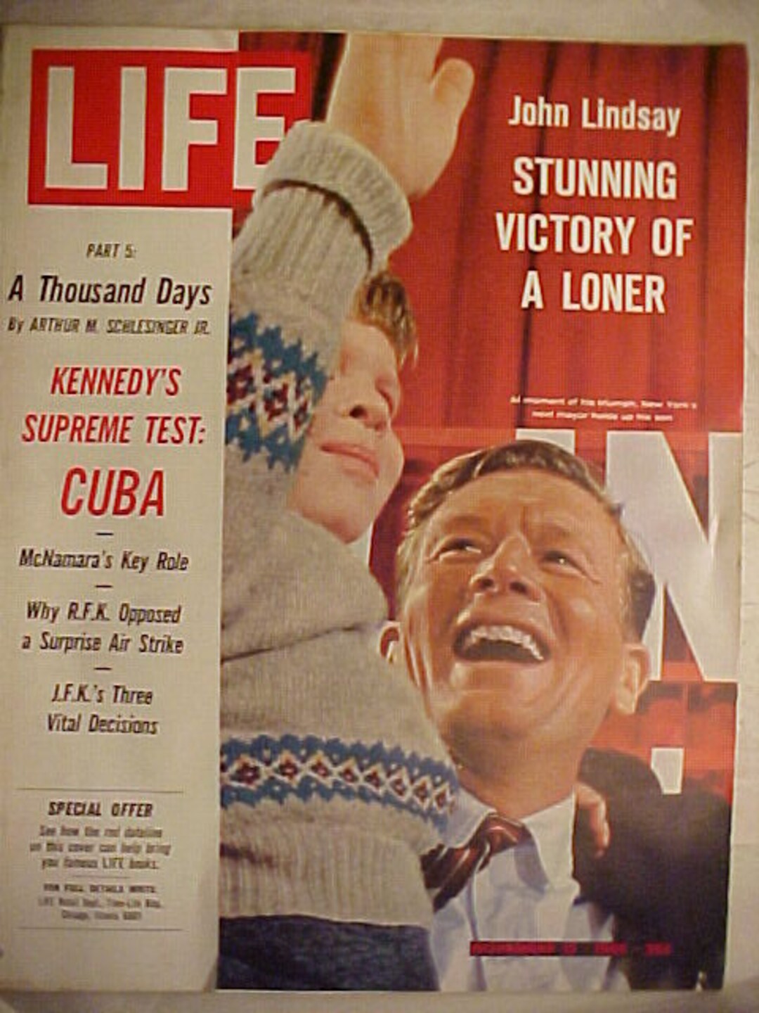 November 12, 1965 LIFE Magazine With John Lindsay on the Cover Has