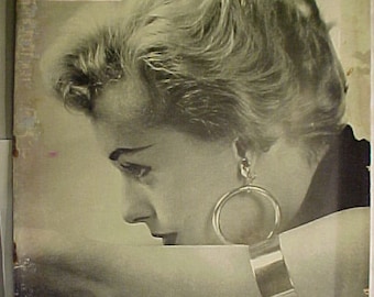 November 24, 1952 LIFE Magazine with Tippi Hedren on the Cover has 160 pages of ads and articles