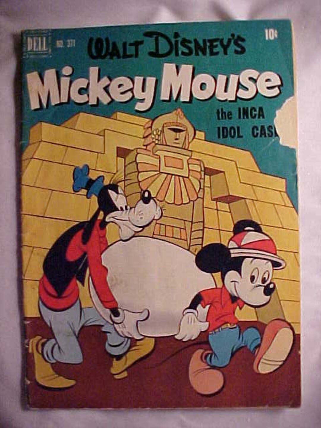 February March 1952 Walt Disney's Mickey Mouse the Inca Idol Case No ...