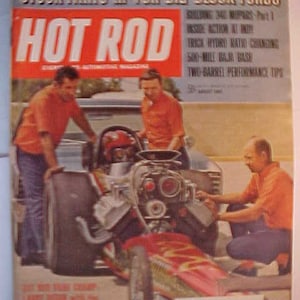 August 1969 Hot Rod Magazine has 164 pages of ads and articles with nice cover art, Antique Automobile Muscle Car Hot Rod, Rat Rod Magazine