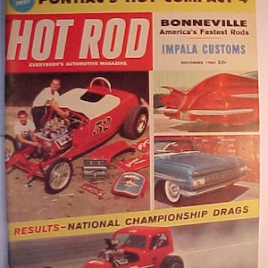 November 1960 Hot Rod Magazine has 146 pages of ads and articles and good cover art, Antique Automobile Muscle Car Hot Rod, Rat Rod Magazine