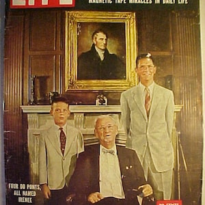 August 19, 1957 LIFE Magazine with Irenee Du Ponts on the Cover has 128 pages of ads and articles, Birthday Gift Idea