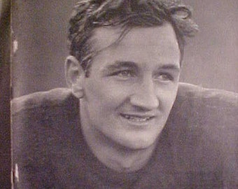 November 11, 1940 LIFE Magazine with Football Tom Harmon on the Cover has 136 pages of ads and articles, Birthday Gift Idea