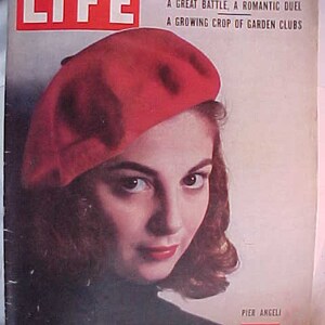 July 30, 1956 LIFE Magazine with Pier  Angeli on the Cover has 116 pages of ads and articles, Birthday Gift Idea No.3