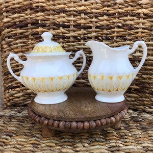 J & G Meakin England Sugar and Creamer Classic White Yellow Floral Medici Pattern Set of 2 image 1