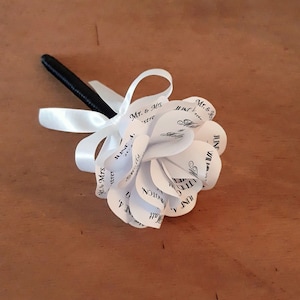Wedding Pen Black and White Art Deco Personalized Paper Rose Flower  Pen. Customize the Colors and Fonts for any Special Occasion