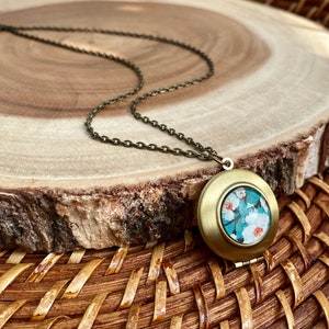 Green Flower Locket Necklace, Cottagecore Jewelry, Nature Lover Gift